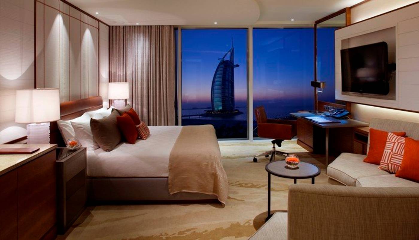 Jumeirah-Beach-Hotel-Room-30