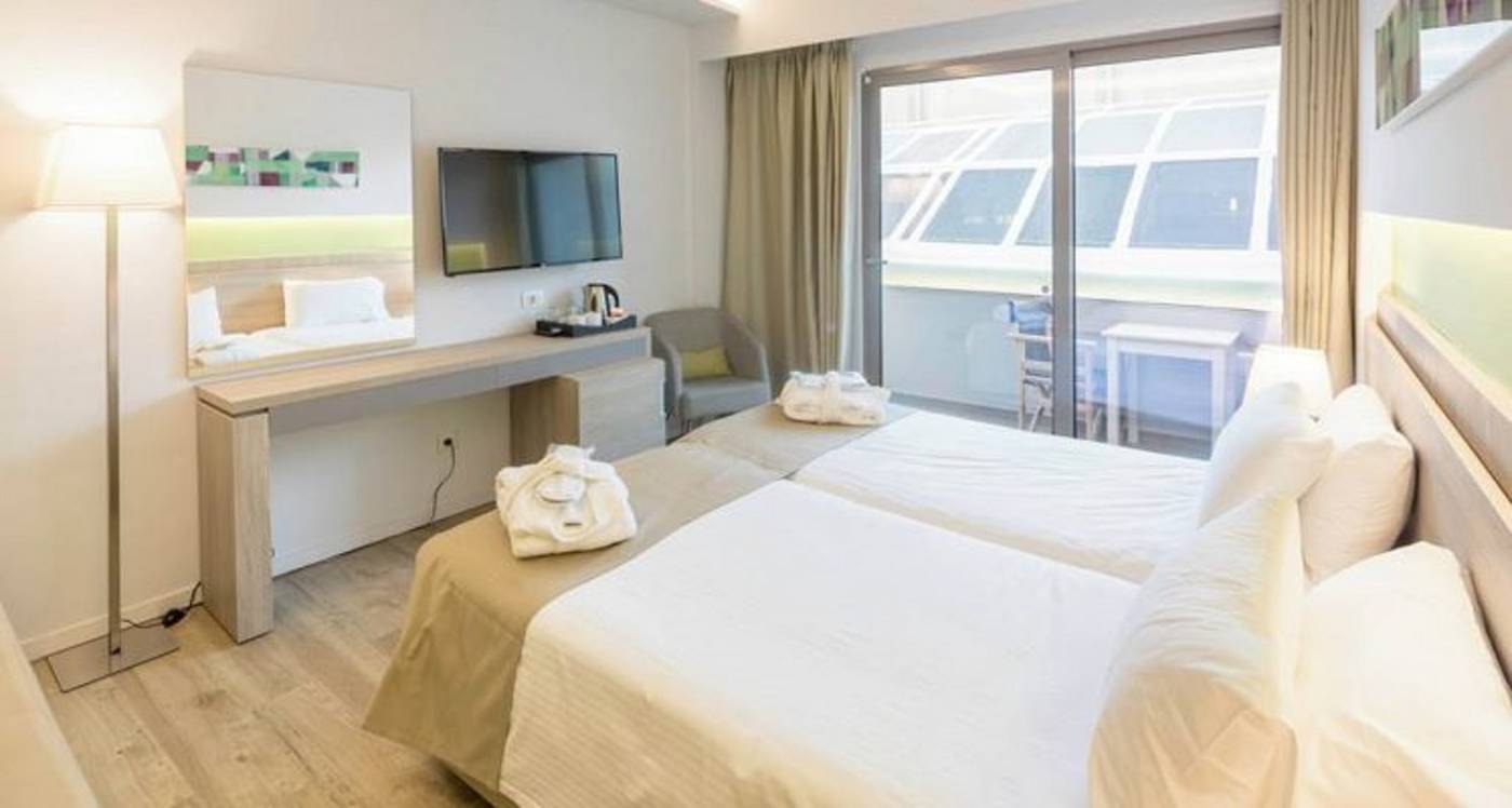 Akti-Imperial-Deluxe-Resort---Spa-Dolce-by-Wyndham-Room-27