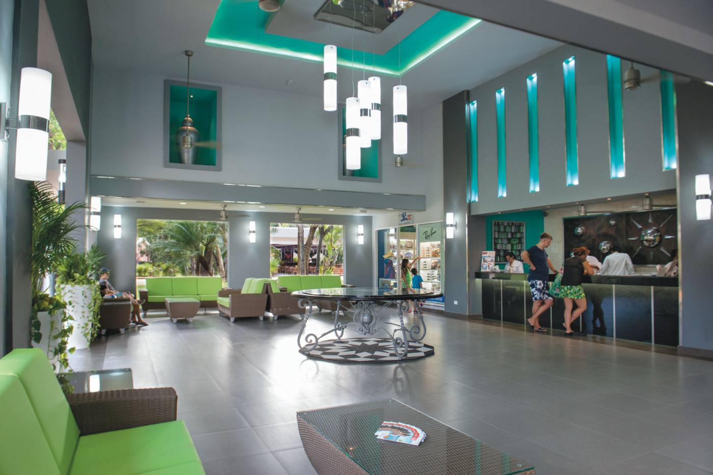 Riu-Lupita-All-Inclusive-Lobby-28