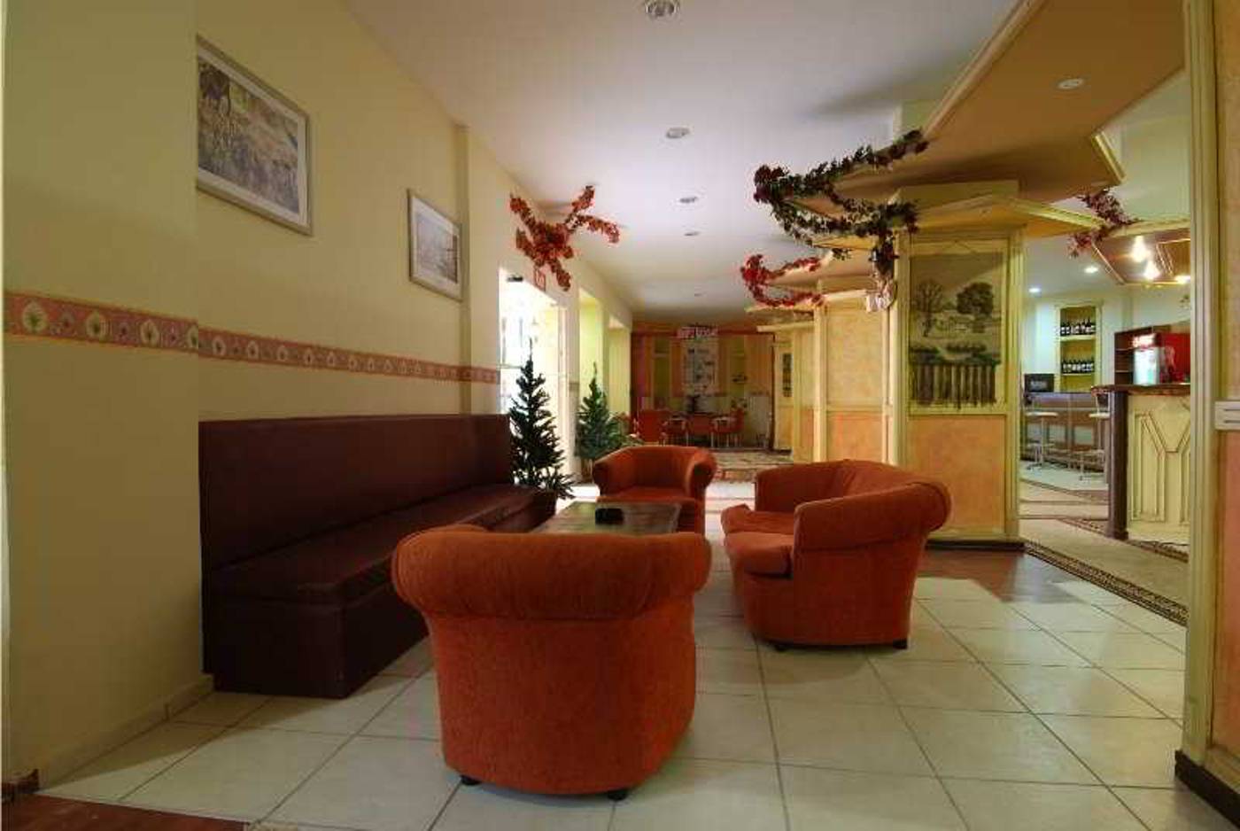 Geo-Beach-Hotel-Lobby-22