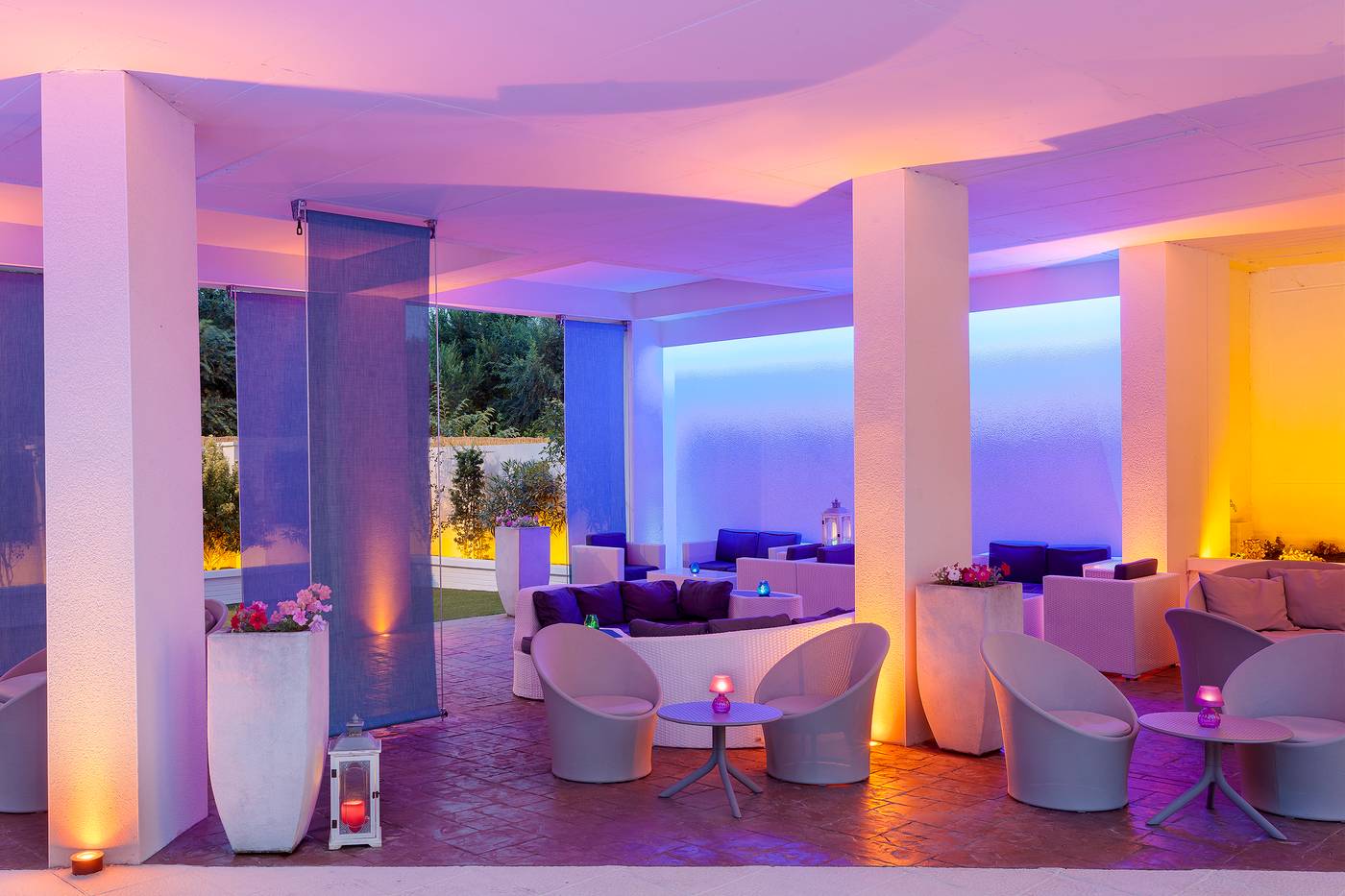 Beverly-Park-Terrace-19