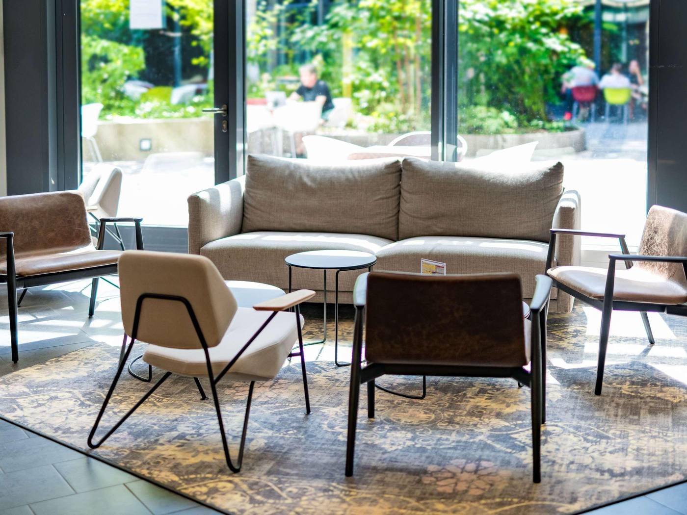 Novotel-Suites-Muenchen-Parkstadt-Schwabing-Bar-20