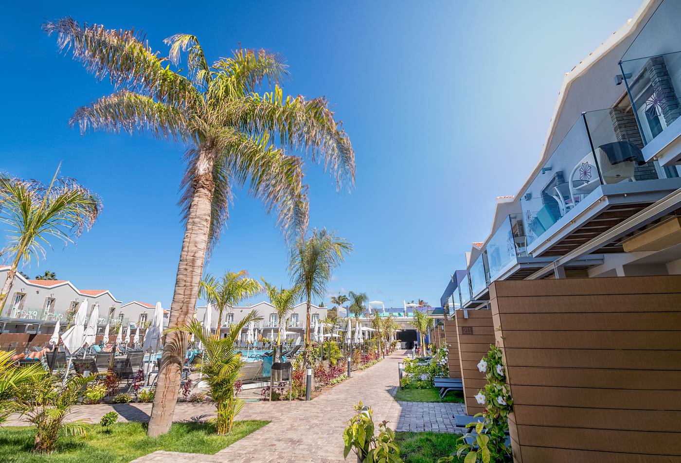 Hotel-LIVVO-Los-Calderones-General-view-6