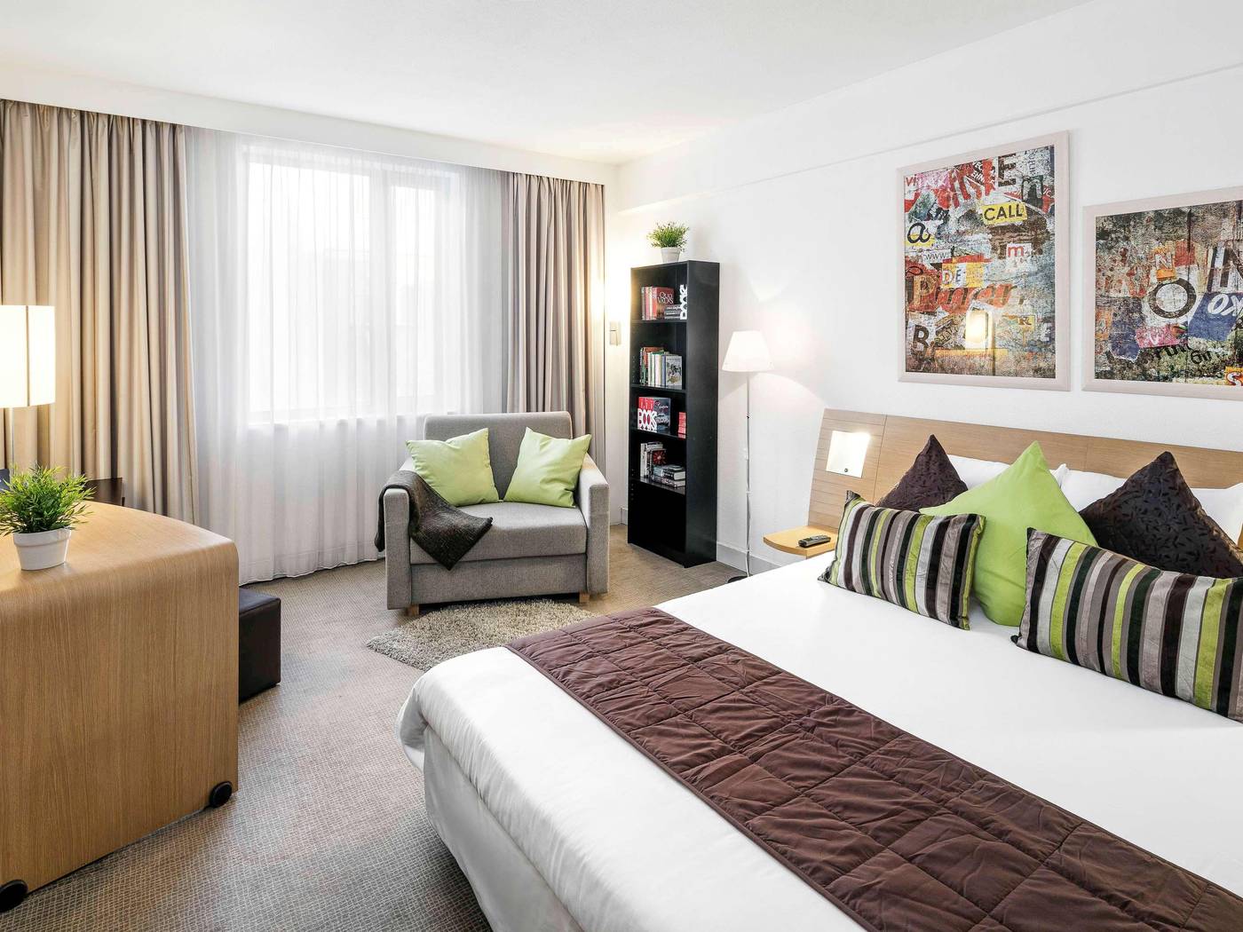Novotel-Wenceslas-Square-Room-7