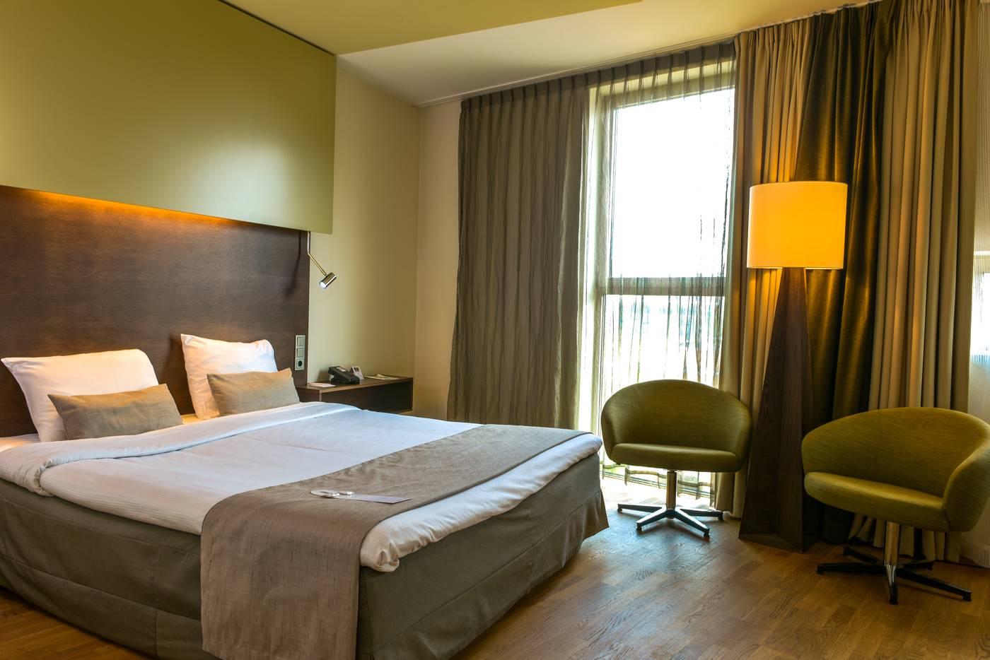 Dutch-Design-Hotel-Artemis-Room-27