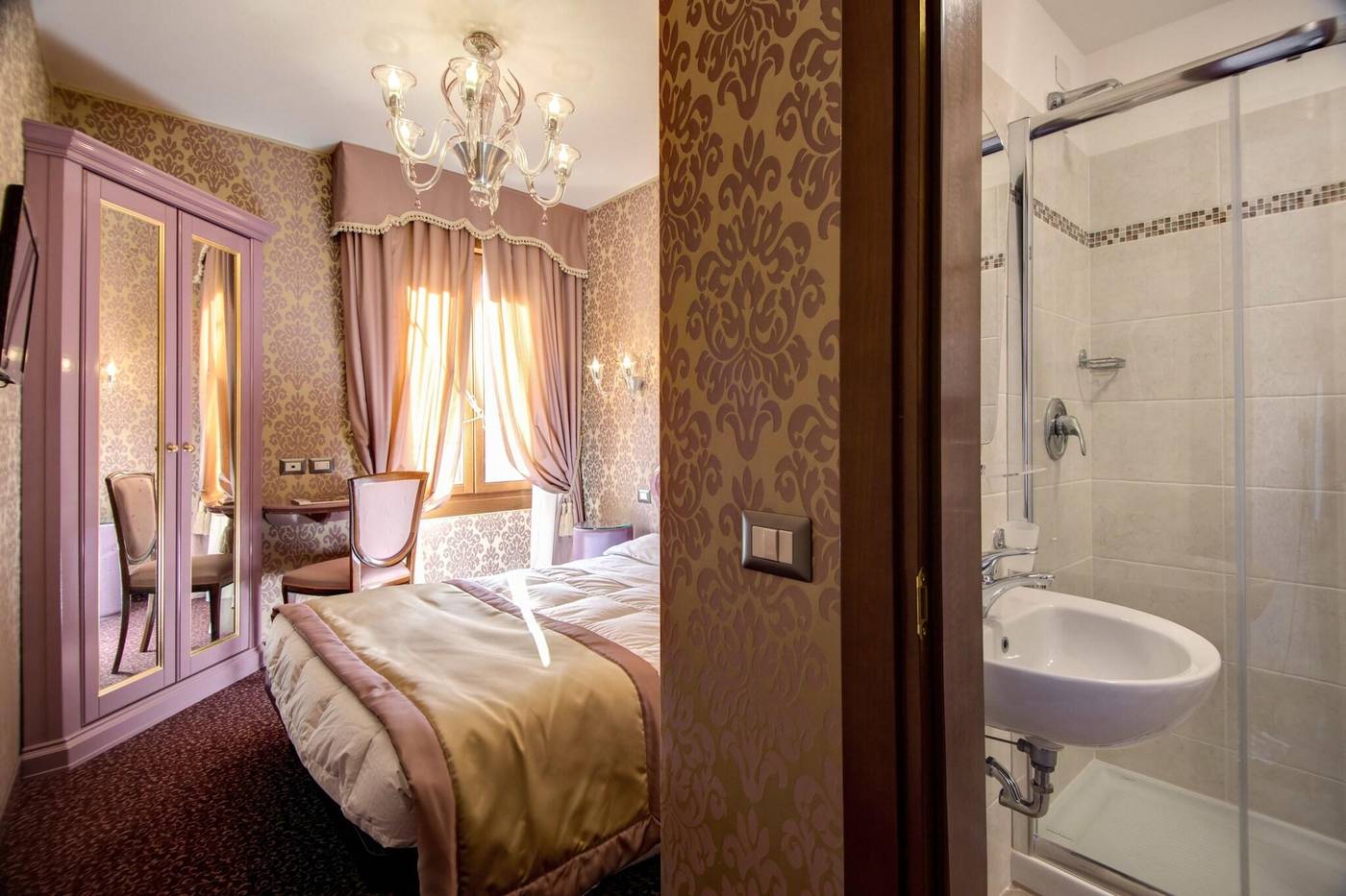 Domus-Cavanis-Venezia-Room-9