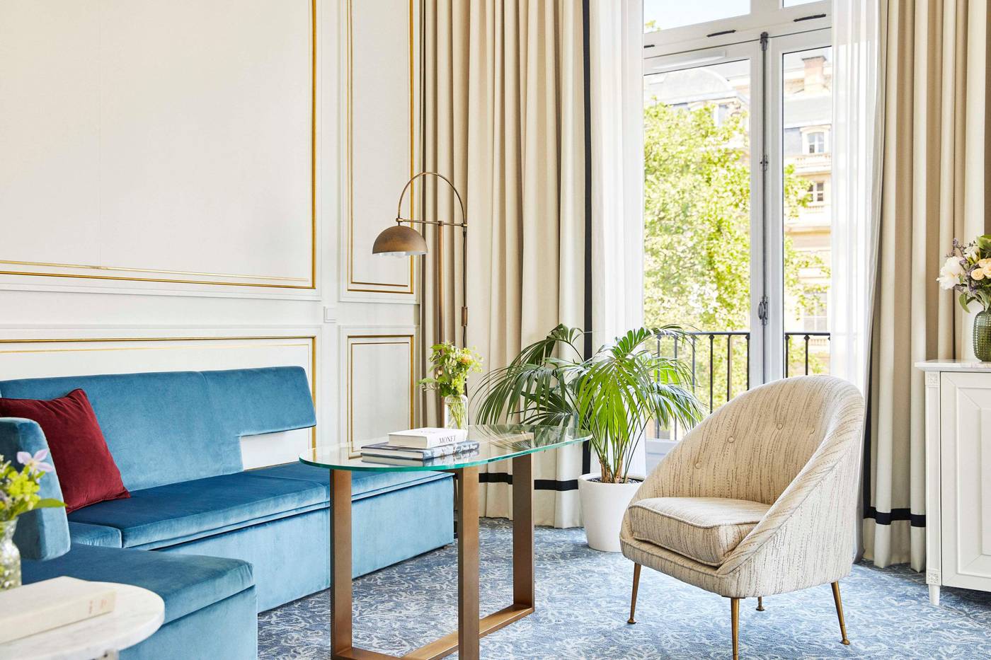 Hotel-du-Louvre-in-the-Unbound-Collection-by-Hyatt-Room-5