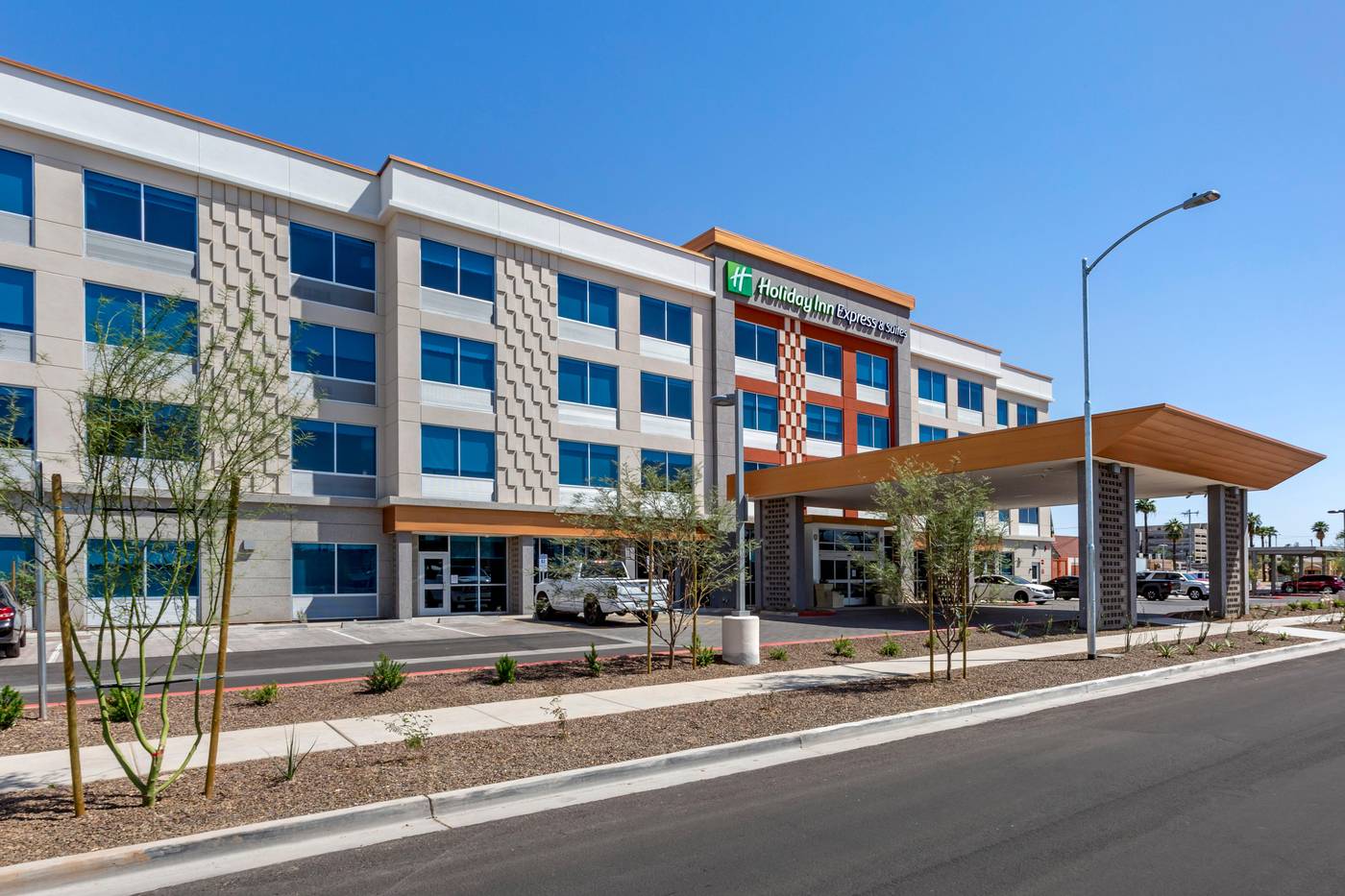 Holiday Inn Express & Suites Phoenix Dwtn - State -United States-Phoenix-General view-2