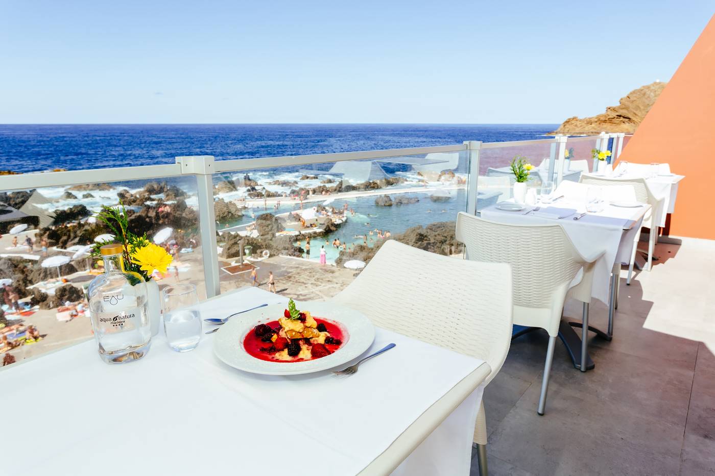 Aqua-Natura-Madeira-Hotel-Bar-23