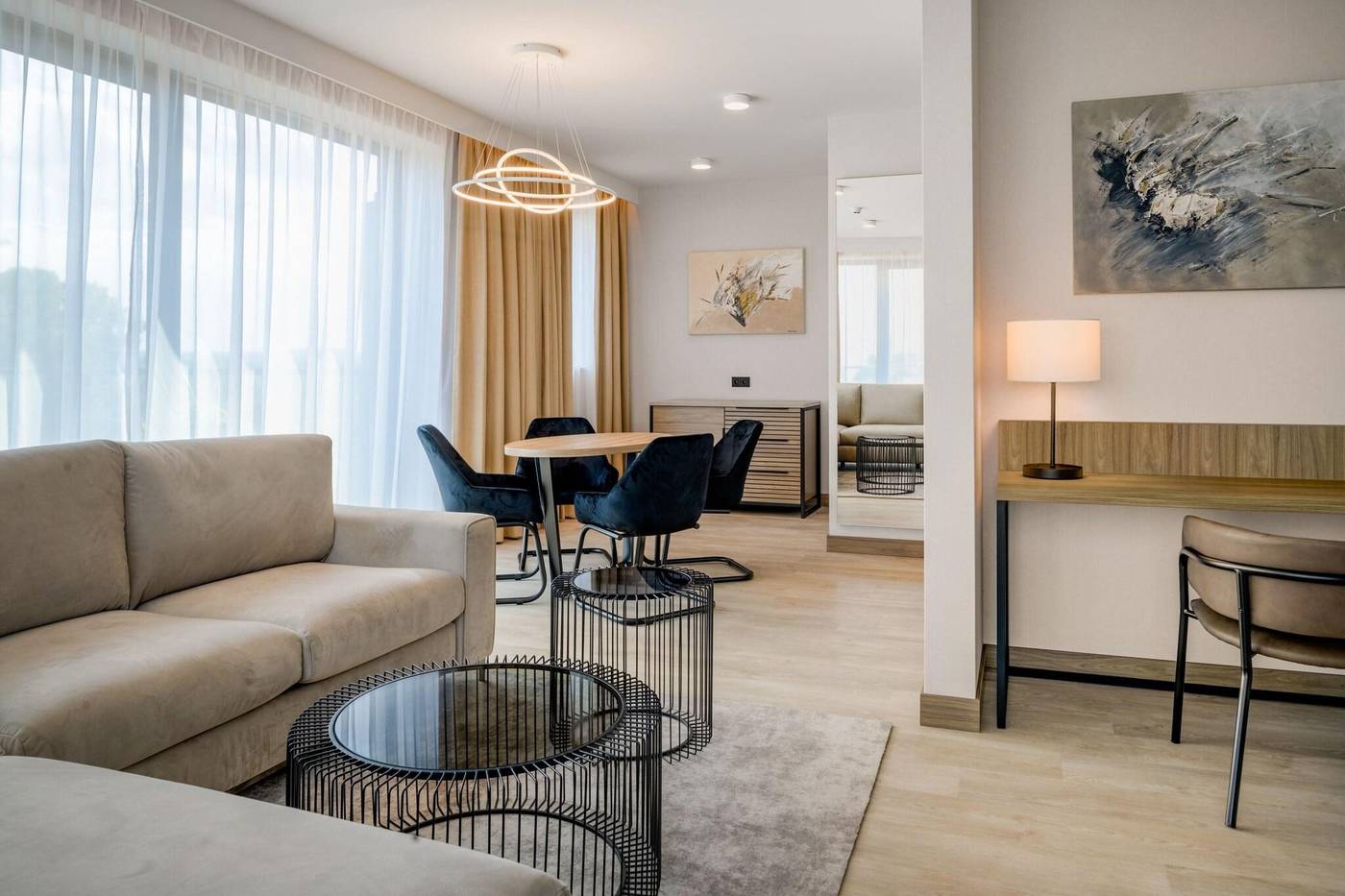 AC-Hotel-by-Marriott-Krakow-Room-34