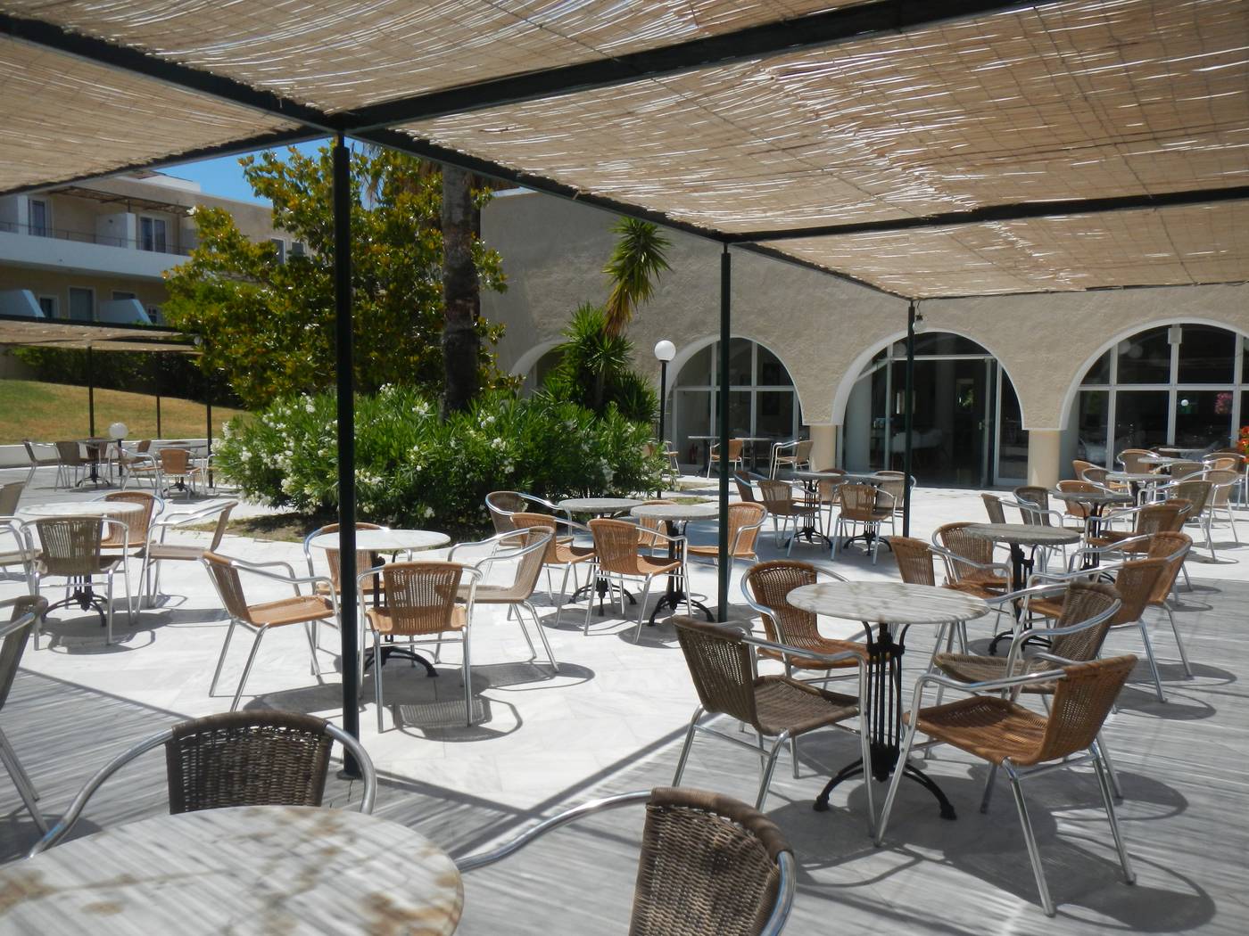 Archipelagos-Hotel-Terrace-24