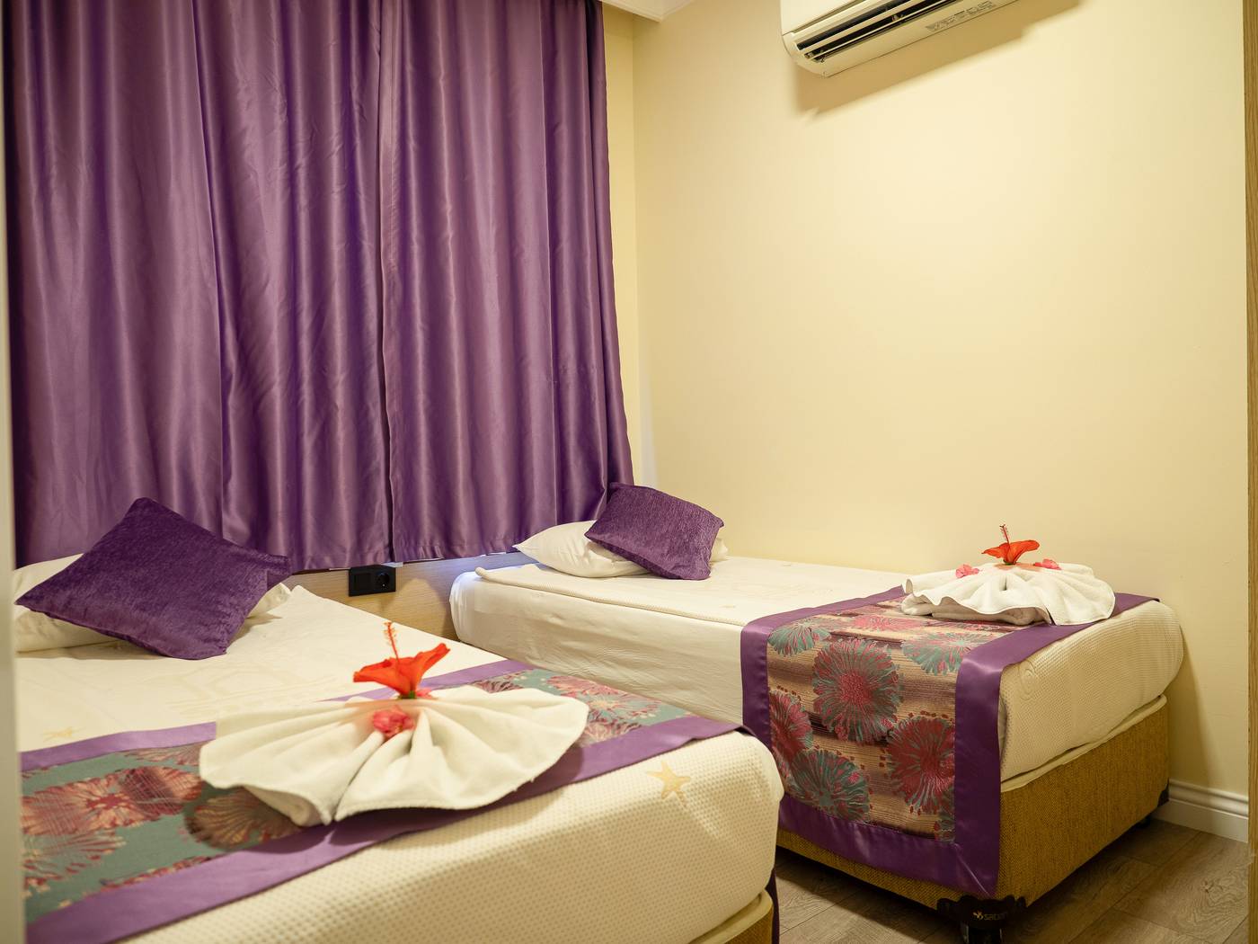 Sirma Hotel