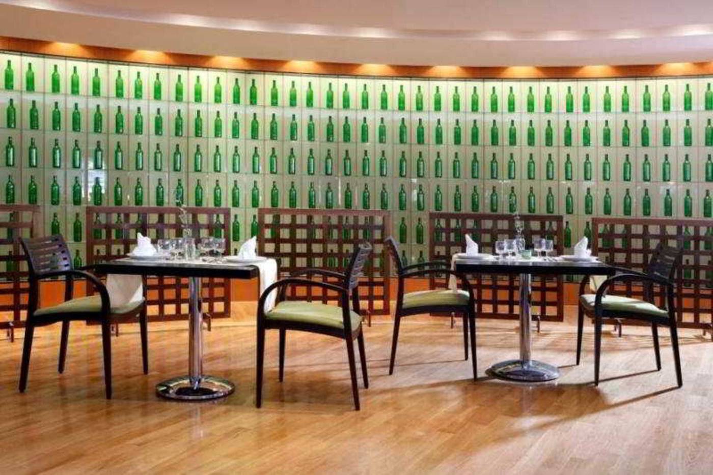 Eden-Roc-Resort-Hotel-Restaurant-55