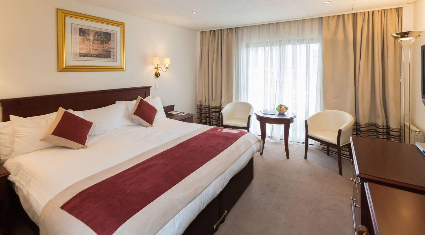 St. Pierre Park Hotel, Spa and Golf Resort-United Kingdom-Saint Pierre Port-Room-5