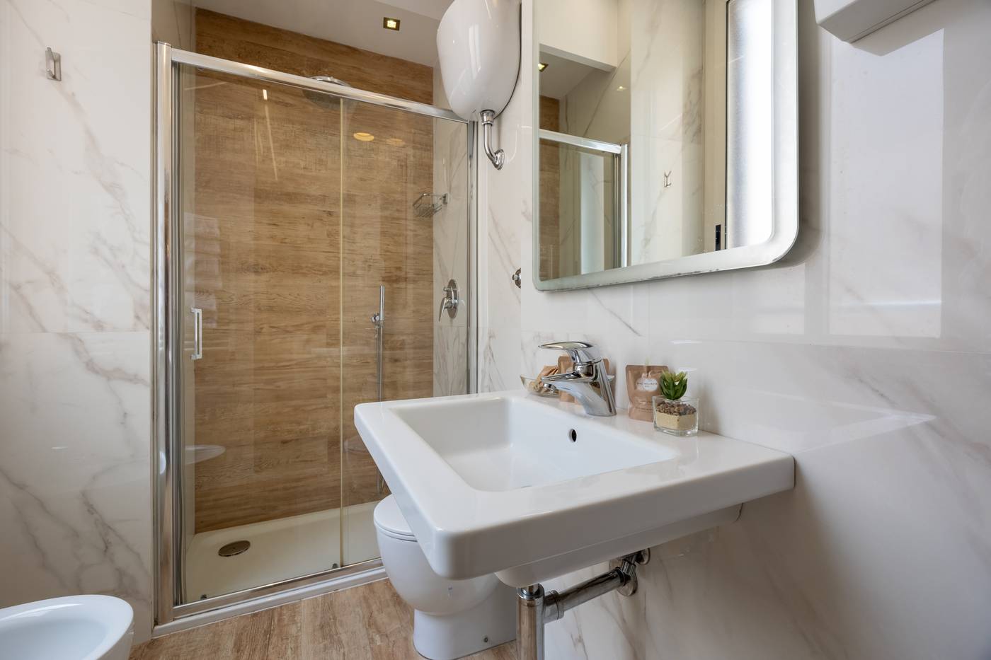 Palladium-Palace-Room-42