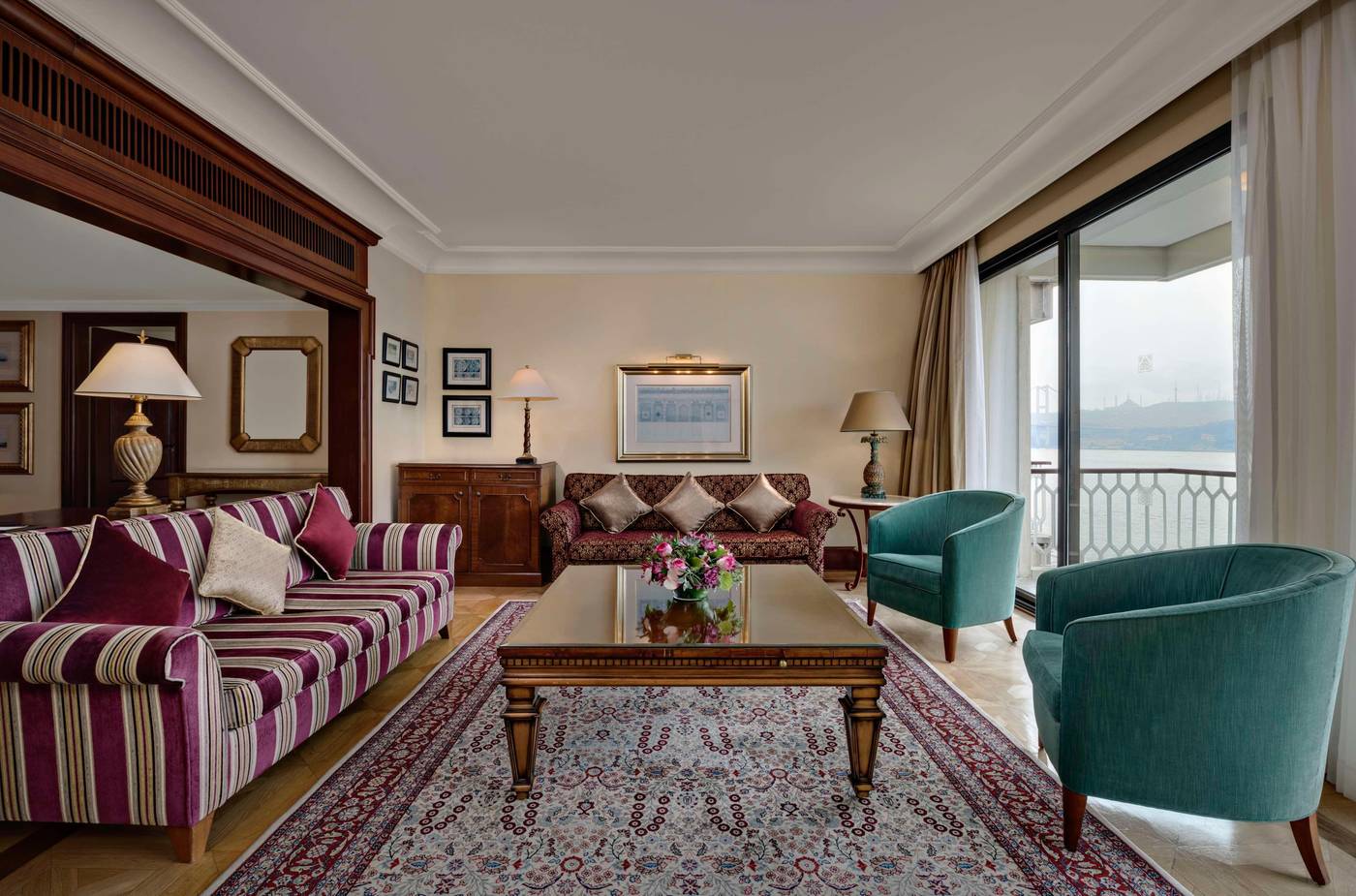Ciragan-Palace-Kempinski-Istanbul-Room-65