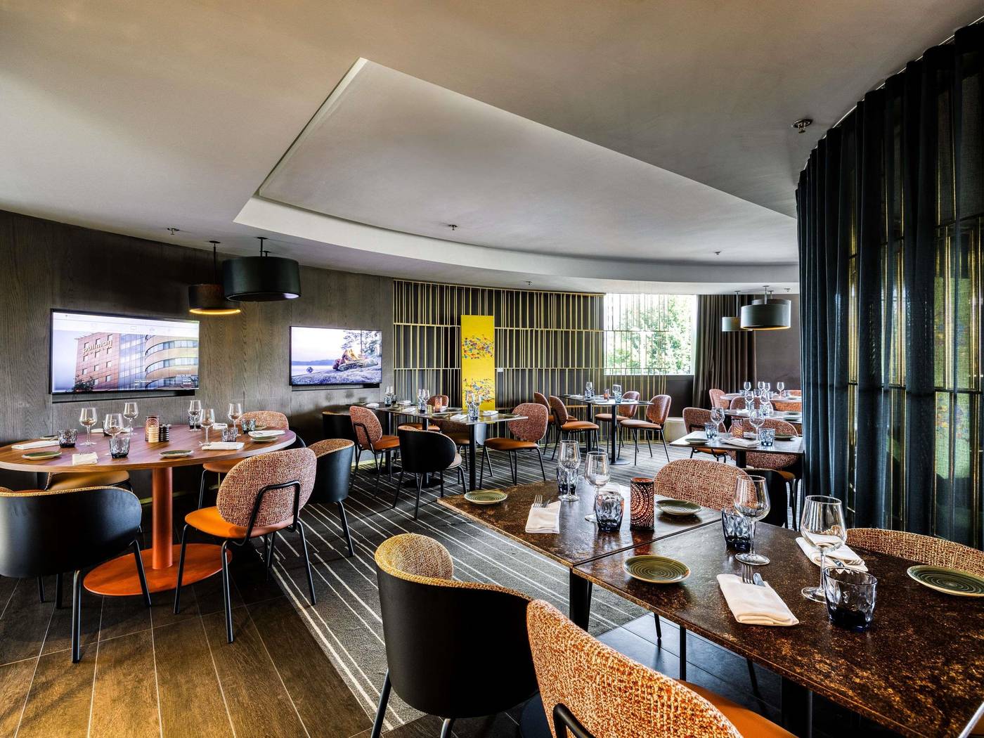 Pullman-Brussels-Centre-Midi-Bar-19