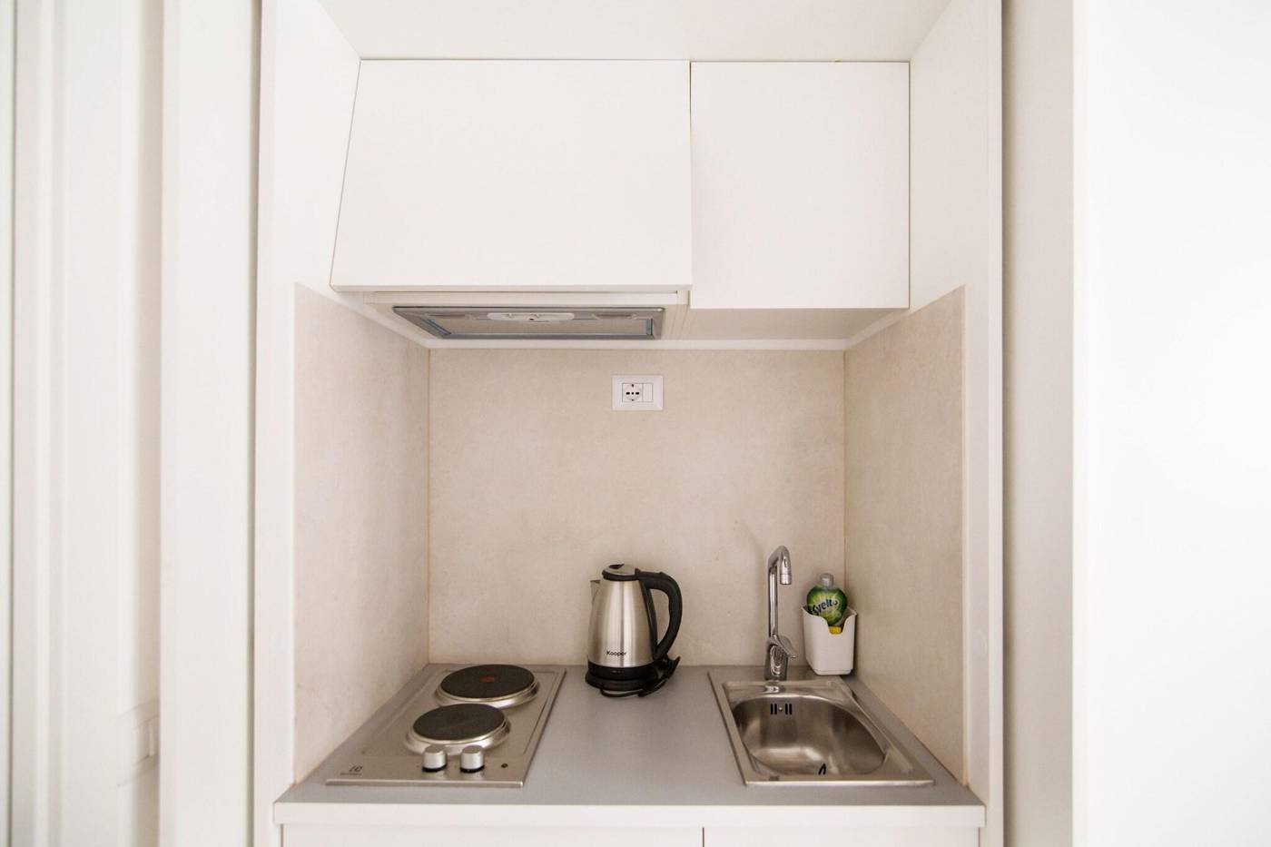 Domenichino-Luxury-Home-Room-32