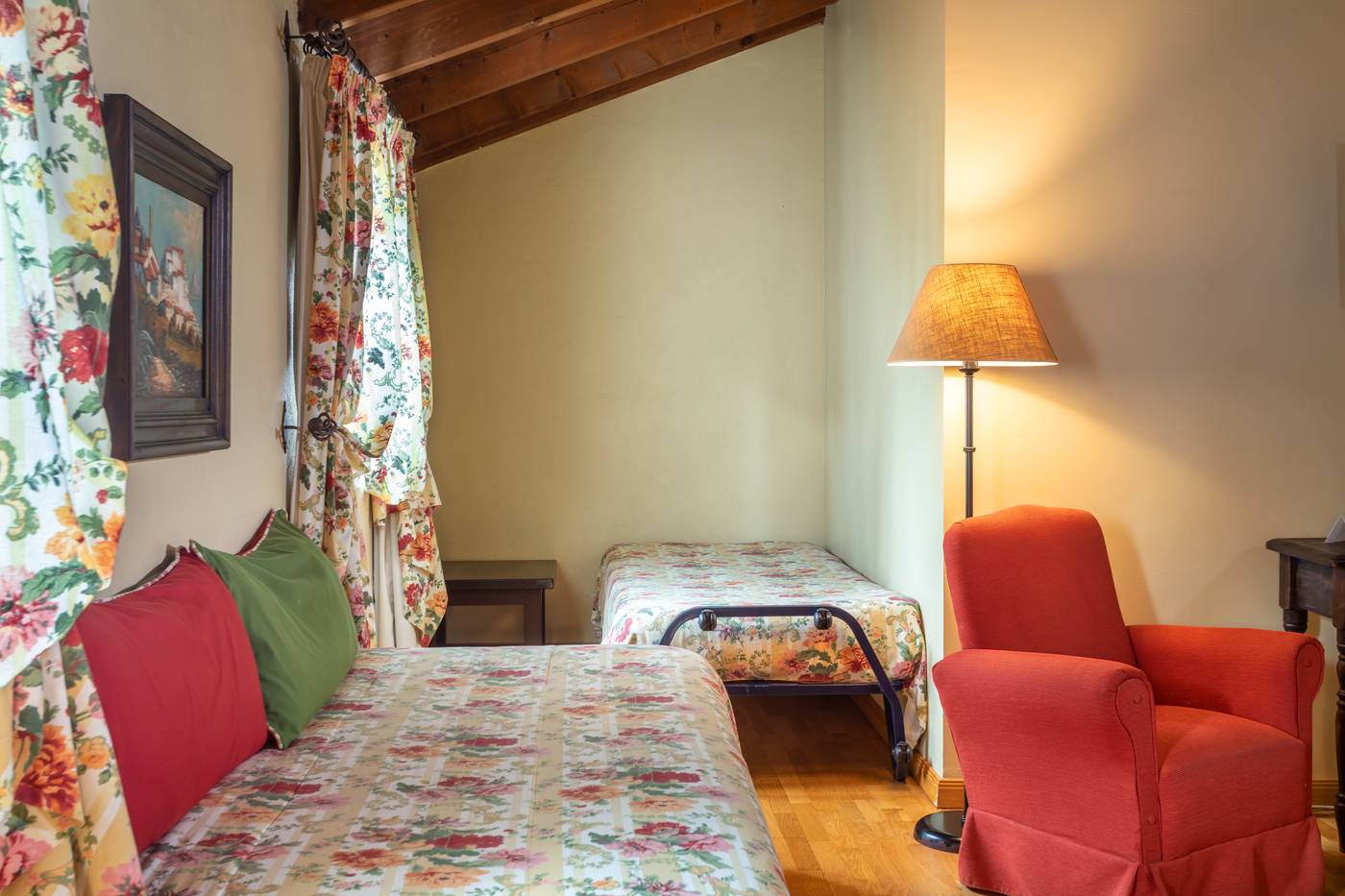 Sao-Joao-de-Deus-by-RIDAN-Hotels-Room-38