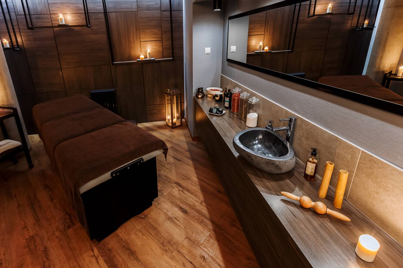 Lwowska1-Sports-and-Entertainment-60