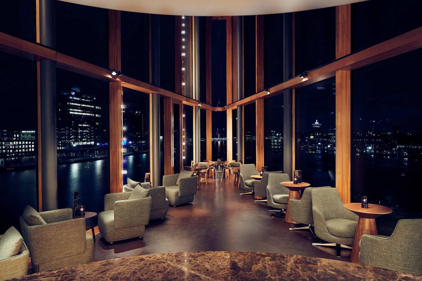 Hotel-Jakarta-Amsterdam-Bar-17