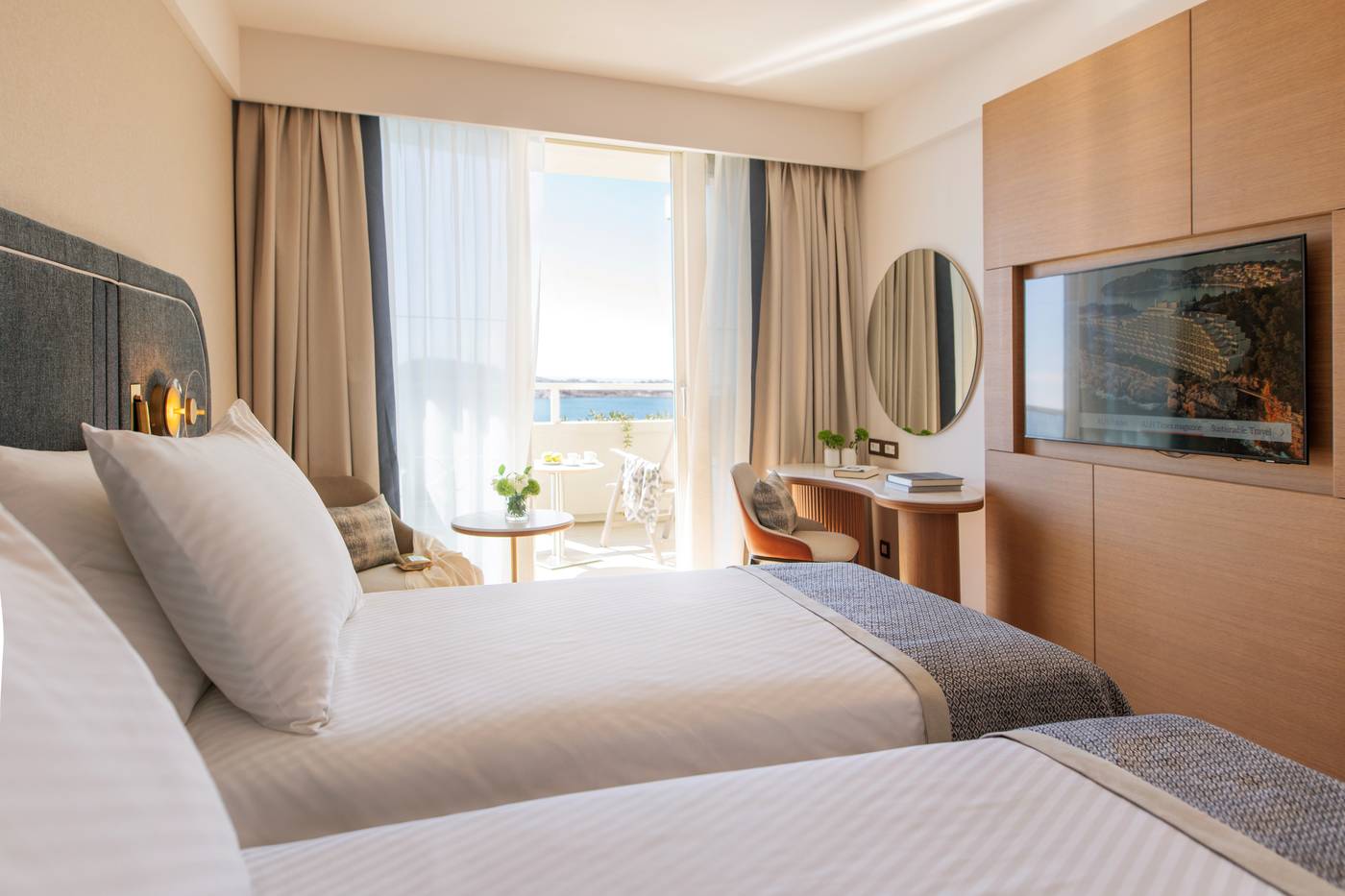 Croatia-Hotel-Room-11