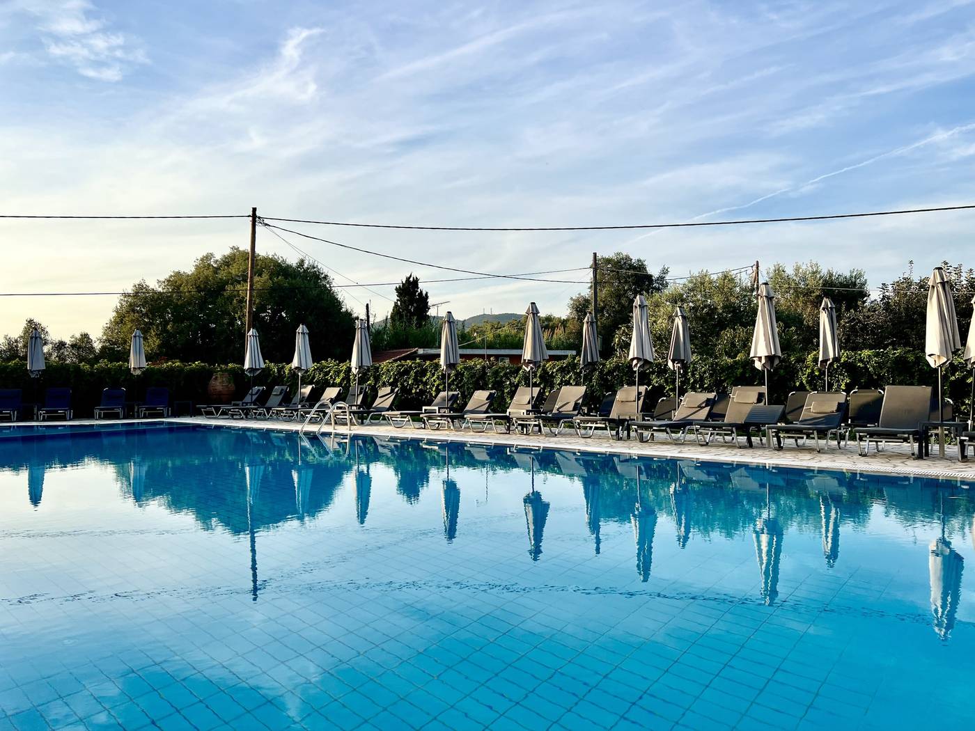 Bruskos-Hotel-and-Suites-General-view-9