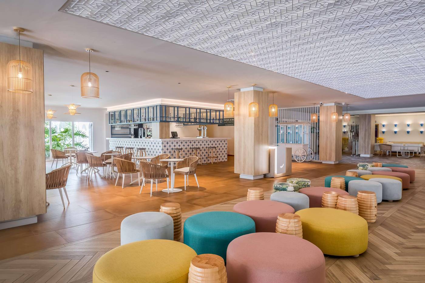 Occidental-Torremolinos-Playa-Bar-65