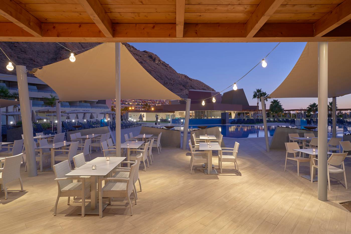 Radisson Blu Resort & Spa Mogan