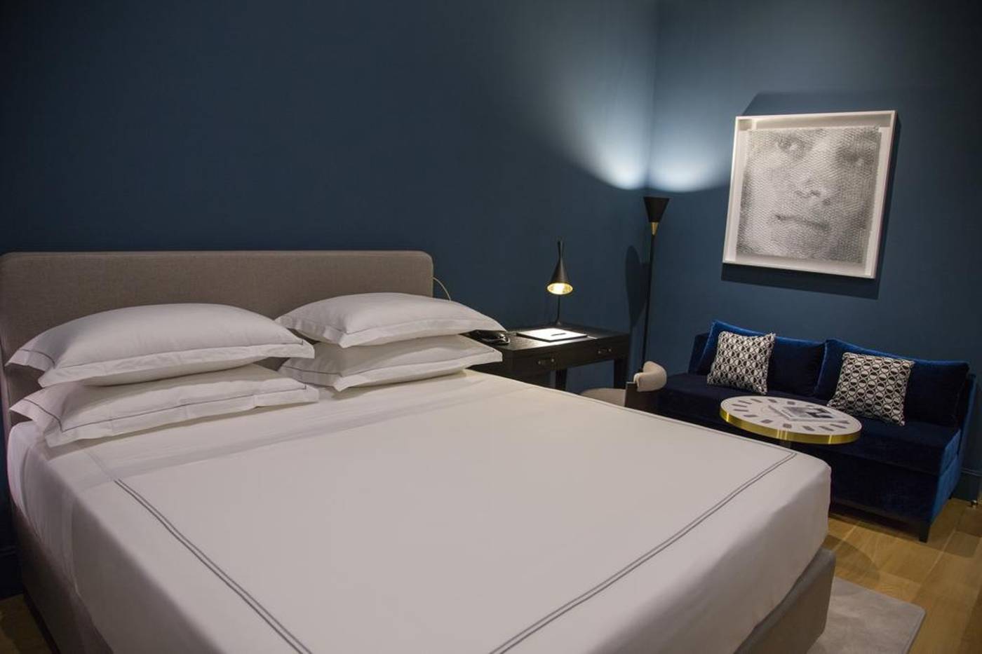 Elizabeth-Unique-Hotel-Room-33