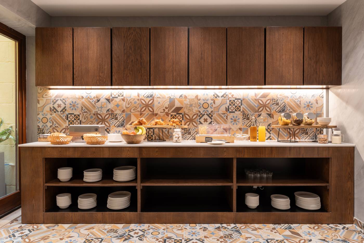 Quaint-Boutique-Hotel-Sannat-Restaurant-18