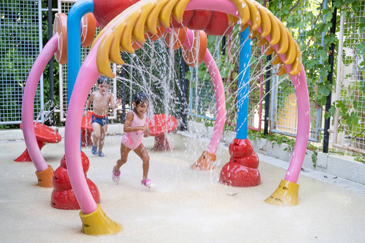 Grand-Cettia-Pool-42