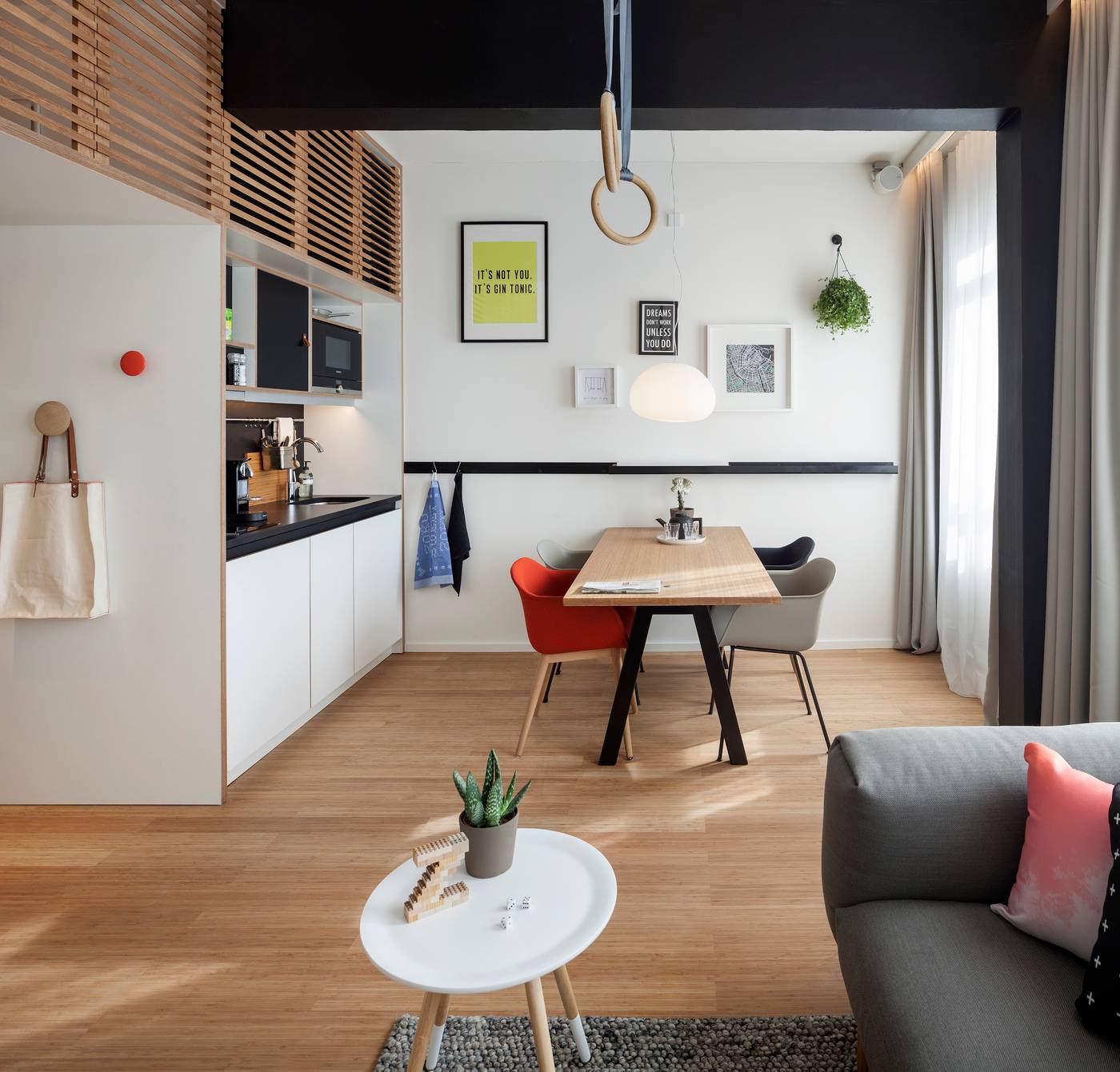 Zoku-Amsterdam-Room-6