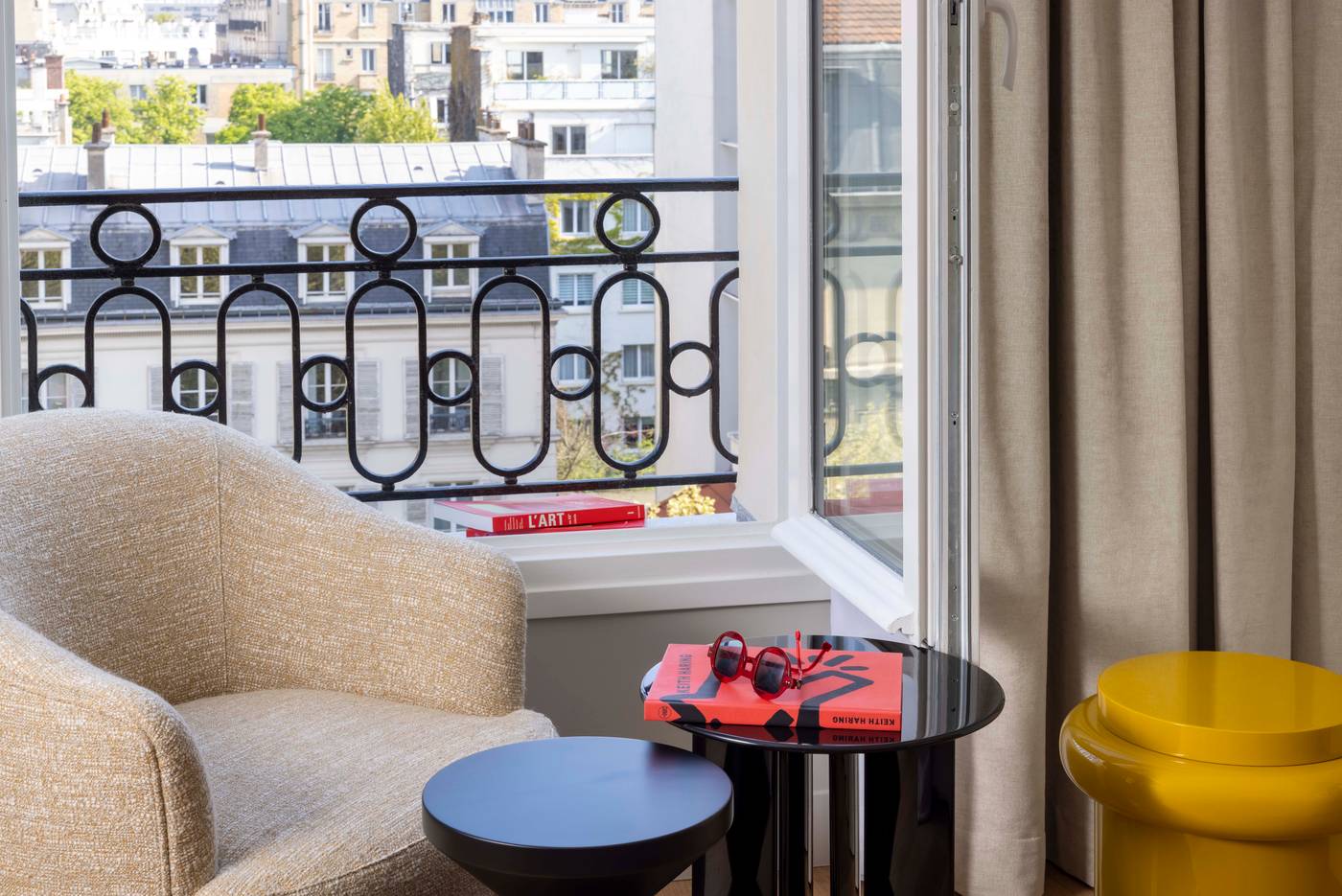 Hotel-Le-37-Bis-Room-3