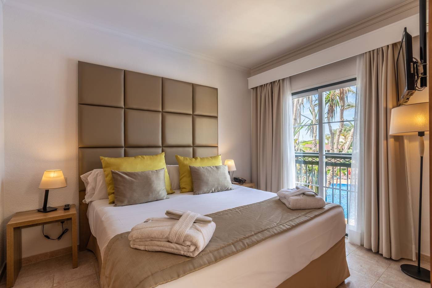 Zafiro-Menorca-Room-21