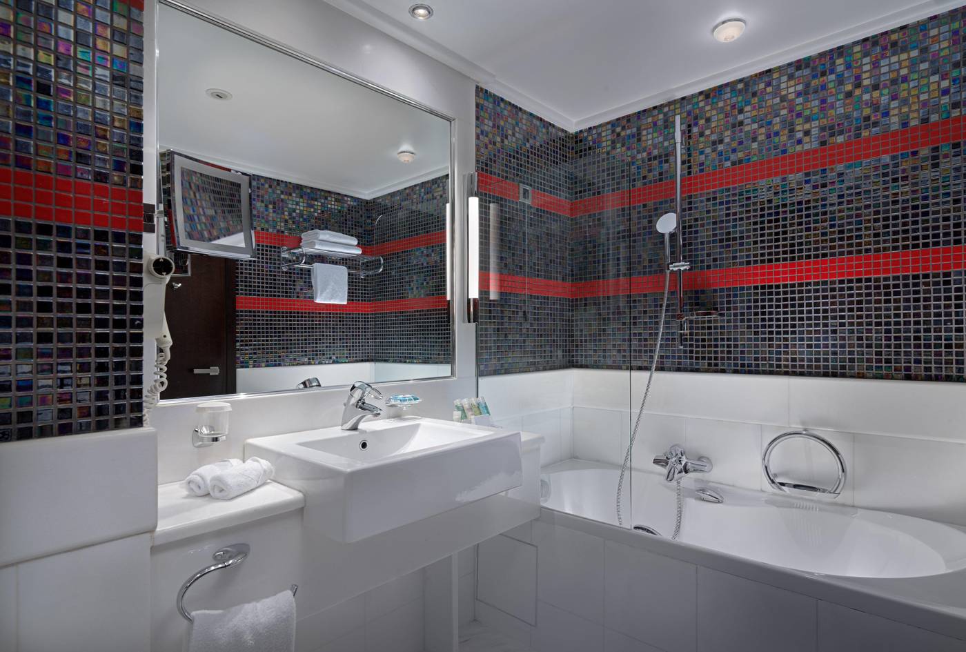 Crowne-Plaza-Athens-Room-44