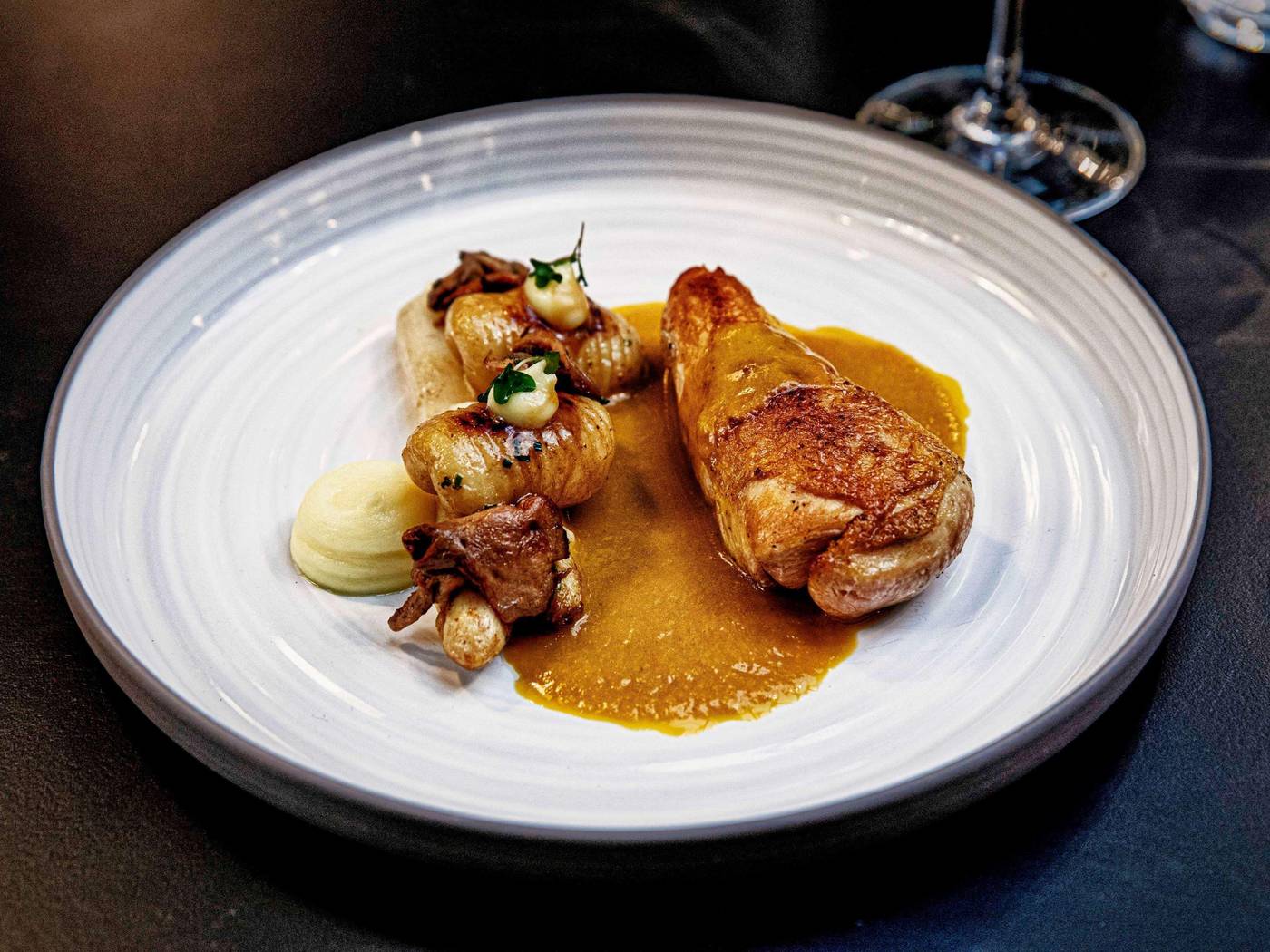 NEST-Paris-La-Defense---Mgallery-Restaurant-65