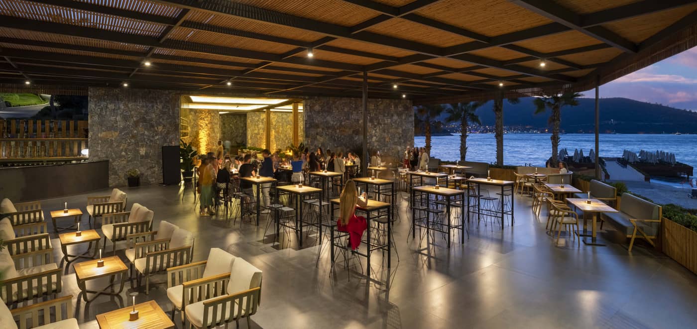 Vogue-Hotel-Supreme-Bodrum-Bar-52