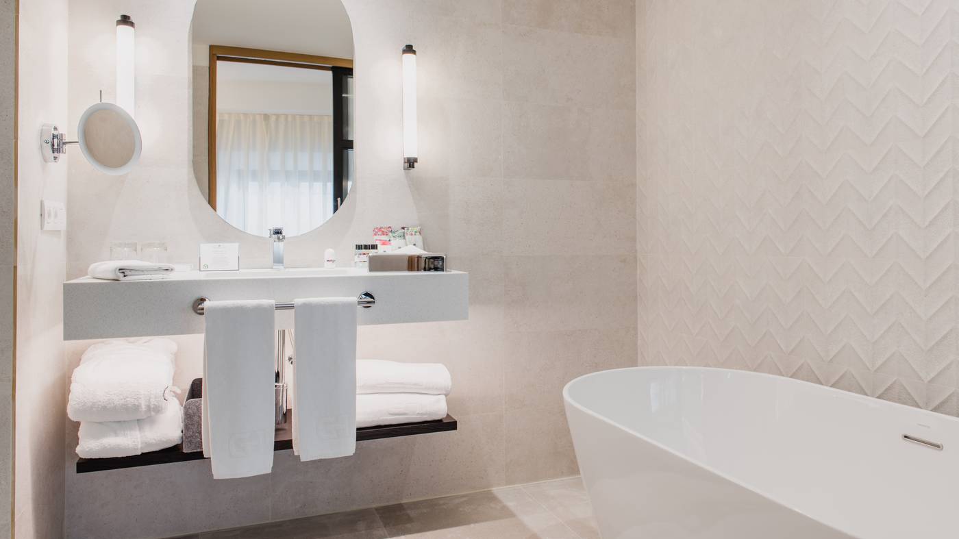 Molina-Lario-Room-45