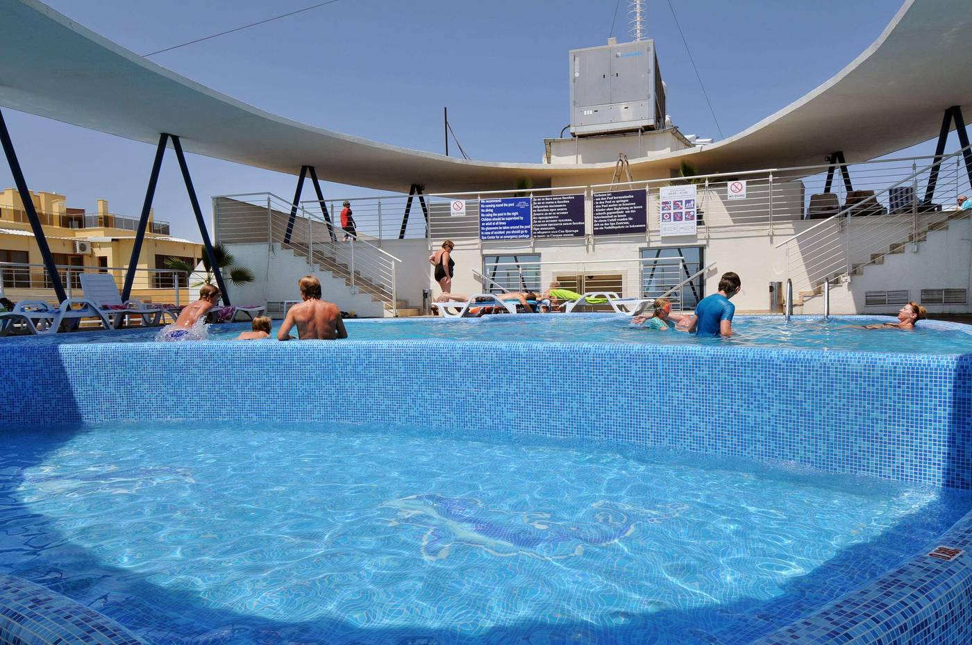 Hotel-Marina-Palace-Affiliated-by-Melia---Adults-Recommended-Pool-2