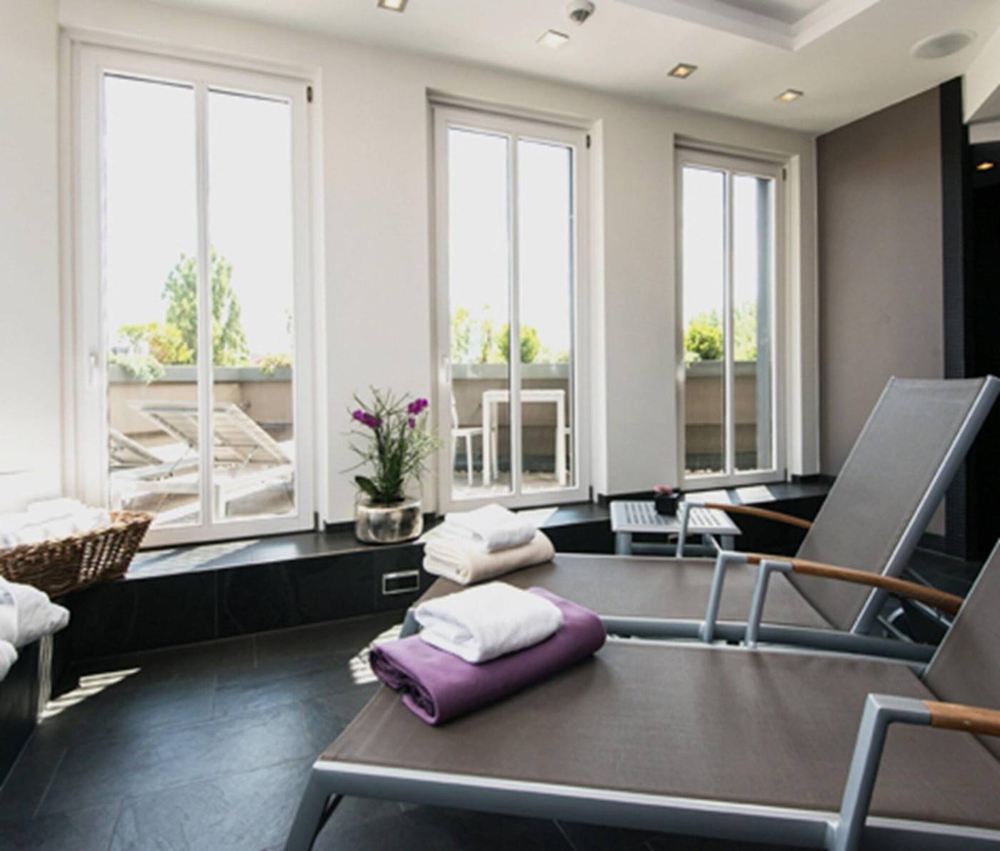 Newberlin-Sports-and-Entertainment-3