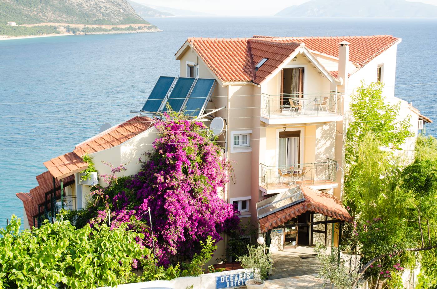 Hotel-Oceanis-Poros-General-view-36