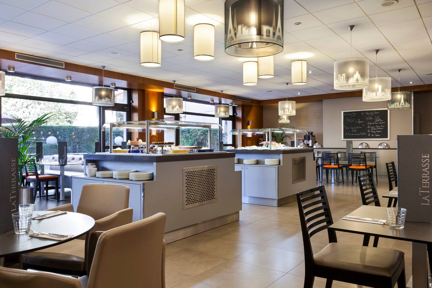 B-B-HOTEL-Paris-17-Batignolles-Restaurant-8