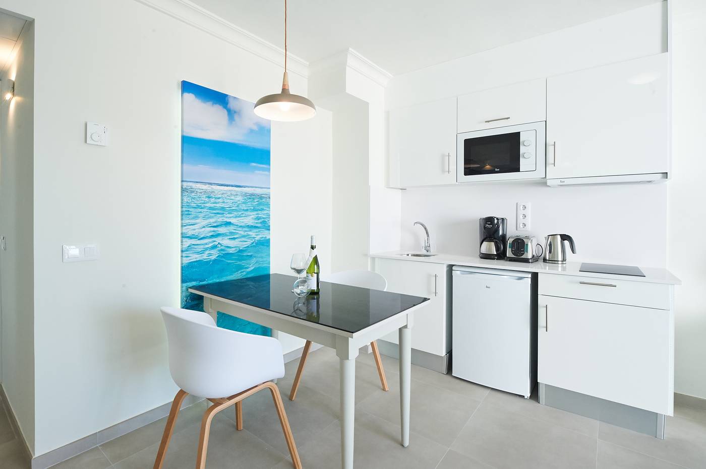 Suite-Hotel-Montana-Club-Room-24