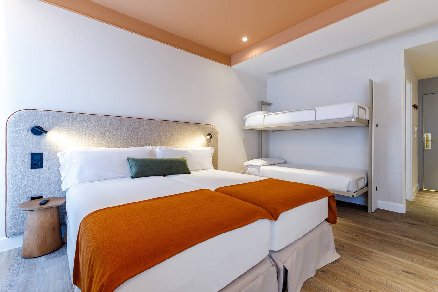 Petit-Palace-Puerta-del-Sol-Room-20