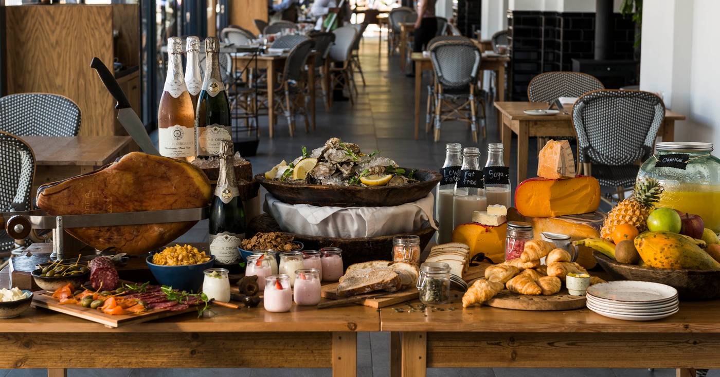 Victoria---Alfred-Hotel-by-Newmark-Restaurant-47