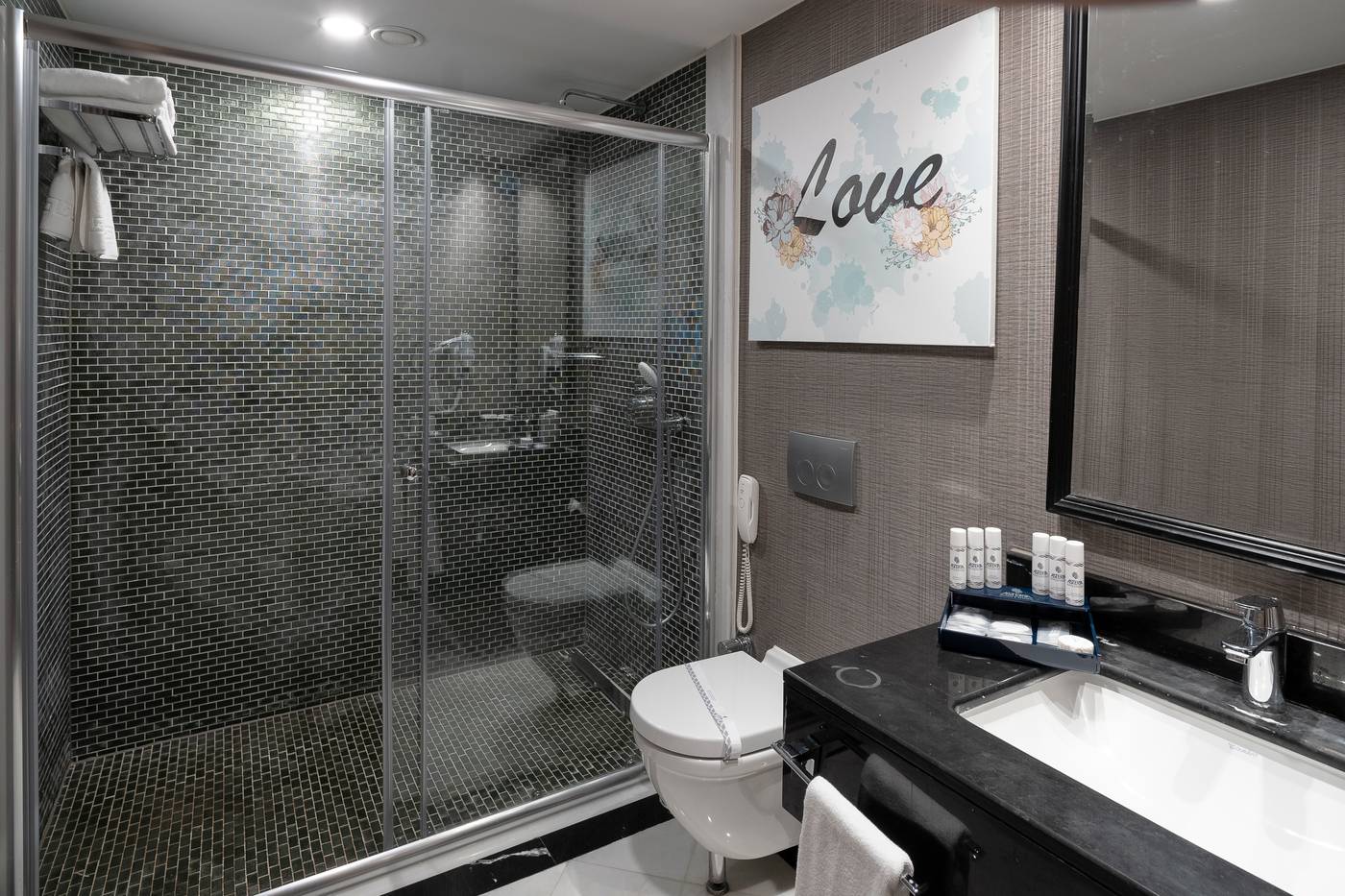 The-Norm-Oriental-Room-34