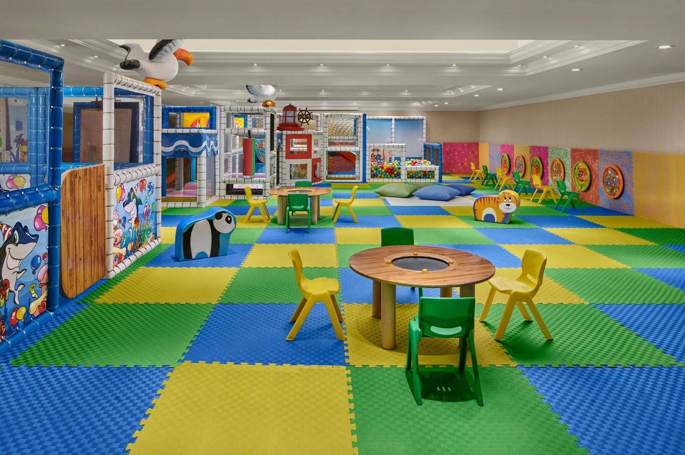 The-Ritz-Carlton-Istanbul-General-view-85