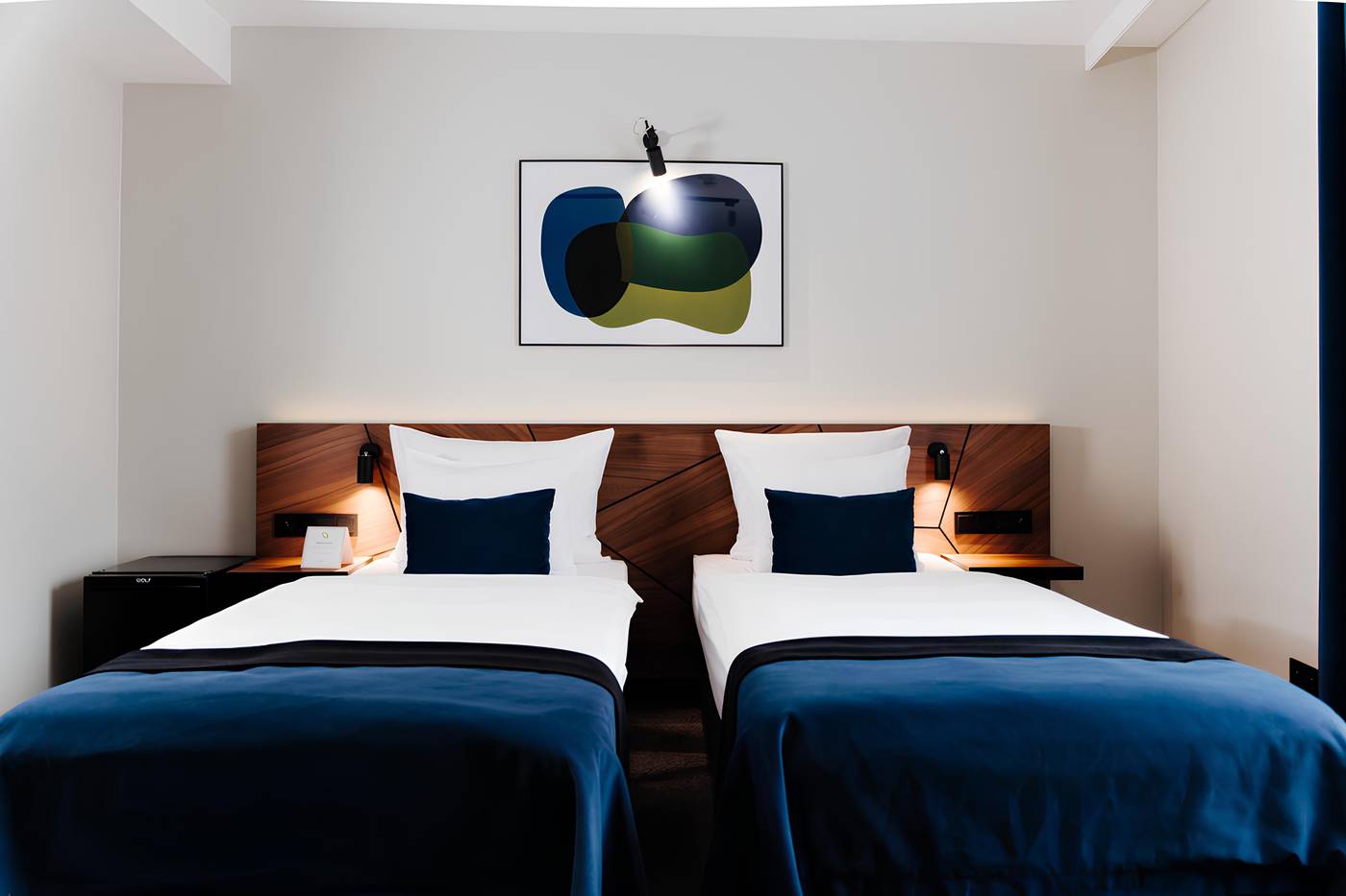 Ascot-Premium-Room-24