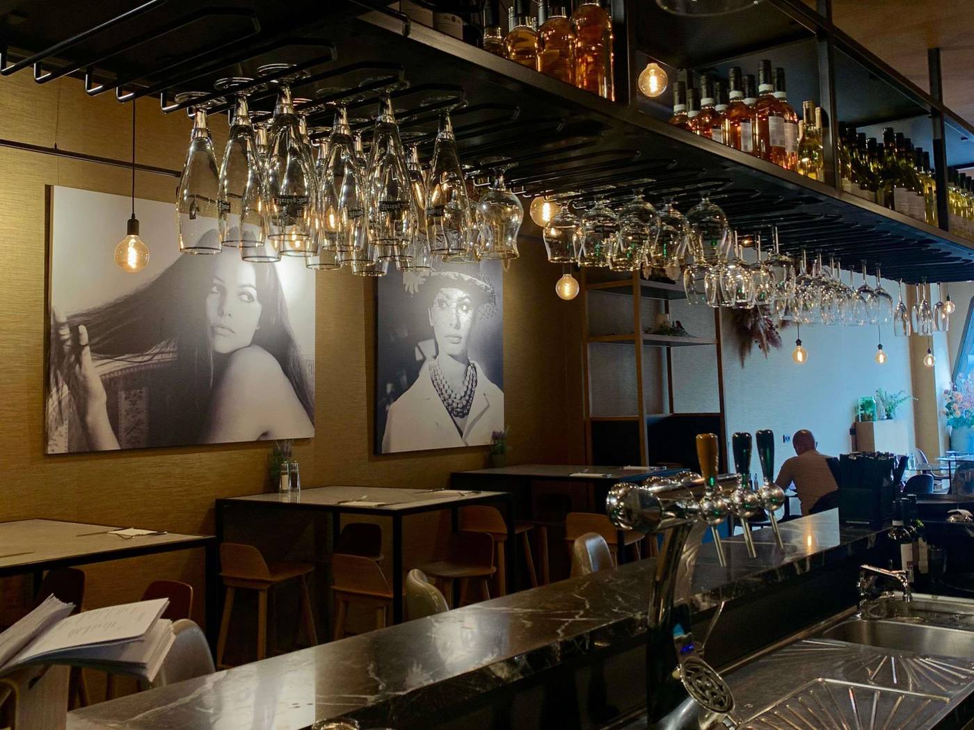 Swissotel-Amsterdam-Bar-15